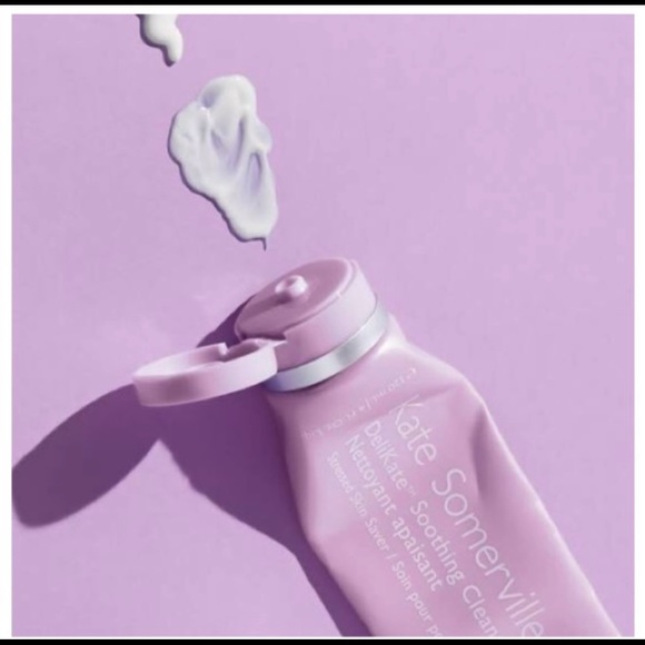 Kate Somerville DeliKate Soothing Cleanser - Picture 4 of 5